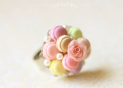 qq空间心情短语:突然发现生命中好多人,走着走着就散了