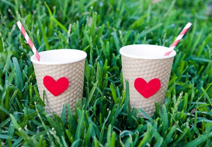 空间长说说:如果彼此出现早一点,也许就不会和另一个人十指紧扣